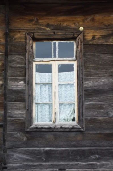 Vieja ventana rústica — Foto de Stock