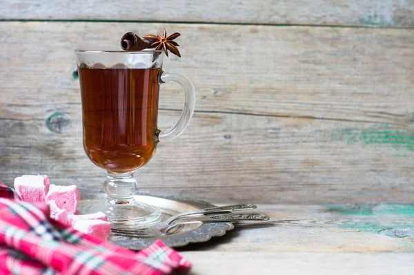 Chá quente com doces — Fotografia de Stock