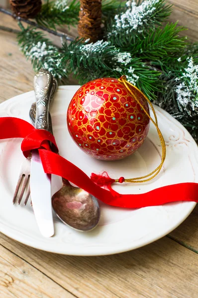 Weihnachtstisch gedeckt — Stockfoto