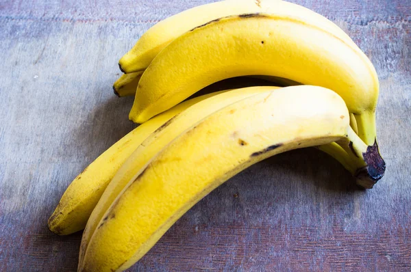 Frutas frescas de plátano —  Fotos de Stock