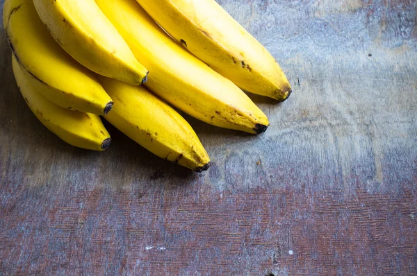 Frutas frescas de plátano —  Fotos de Stock