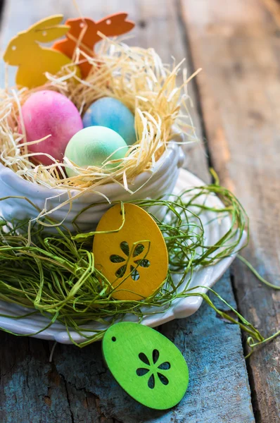 Koncepcja Wielkanoc jaja i króliczek — Zdjęcie stockowe