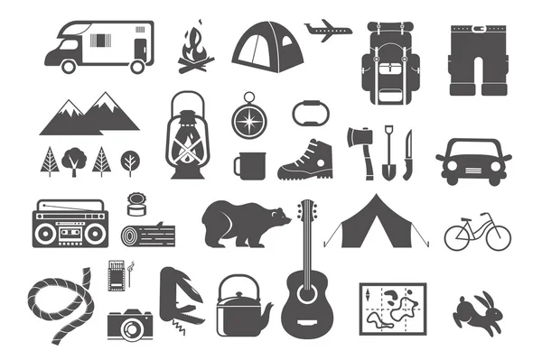 Senderismo, camping - conjunto de iconos y elementos — Vector de stock