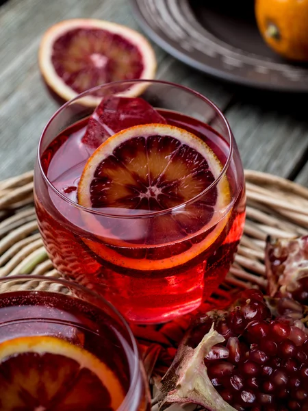 Coquetéis de laranja e romã — Fotografia de Stock