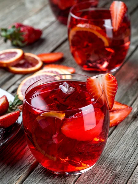Blood orange strawberry rum punch — Stock Photo, Image
