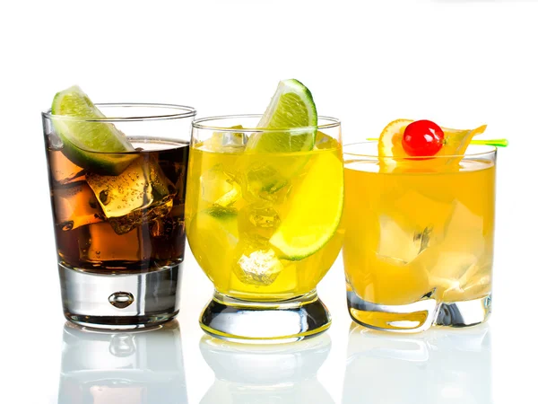 Cocktails — Stockfoto