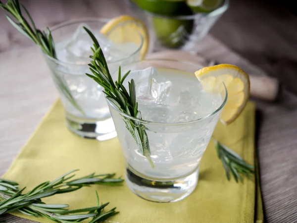 Gin and tonic