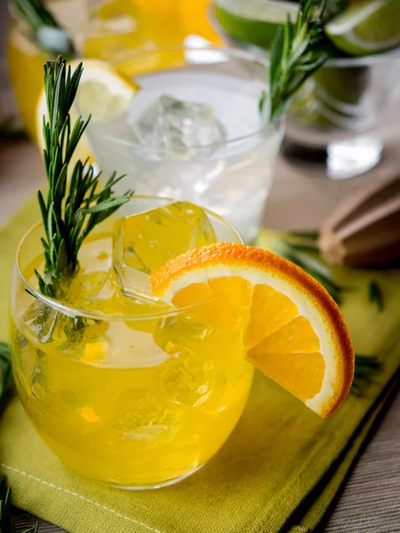 Gin cocktails — Stock Photo, Image