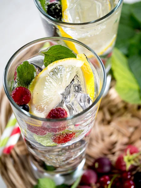 Berry detox drink — Stock Photo, Image