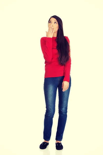 Hermosa joven estudiante reflexiva mujer . — Foto de Stock