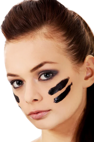 Fiatal katonai nők harci festékkel az arcukon — Stock Fotó