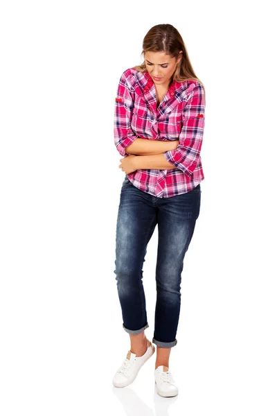 Junge Frau mit Bauchschmerzen — Stockfoto