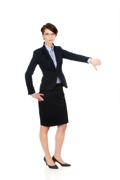 Geschäftsfrau zeigt Daumen nach unten. — Stockfoto