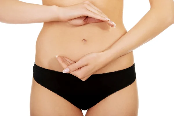 Bauch einer jungen Frau — Stockfoto