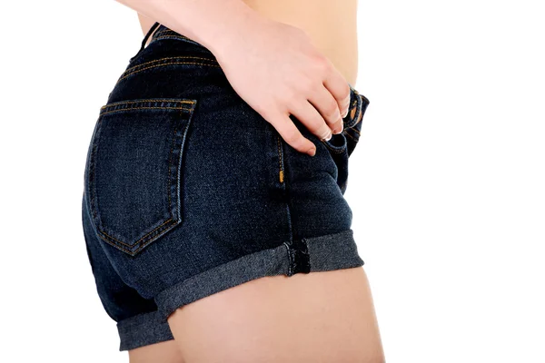 Sexig kvinna i jeans shorts. — Stockfoto