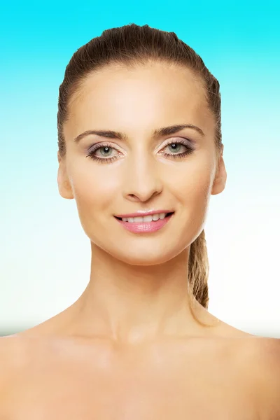 Schöne erwachsene Frau mit Make-up. — Stockfoto