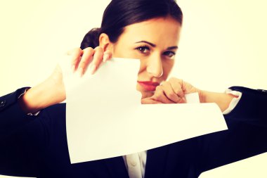 İşkadını gözyaşı onun kağıt notları