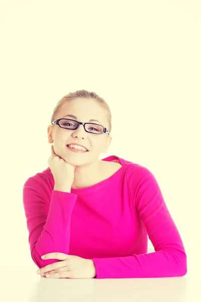 Portret van mooie casual vrouw. — Stockfoto