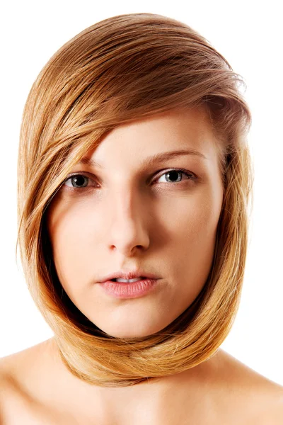 Frau mit blonden langen Haaren. — Stockfoto