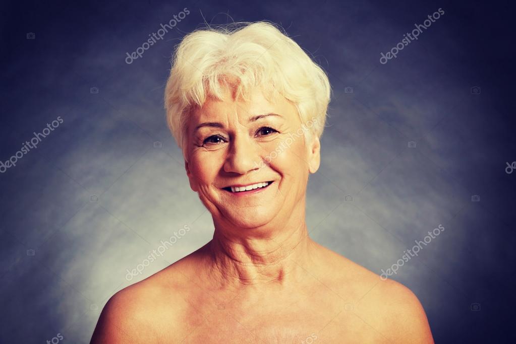 Тети 60 гол. Шея женщины в 60. Женская шея пожилая. Красивые пожилые женщины топлес.