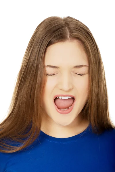 Frustrada jovem mulher gritando . — Fotografia de Stock