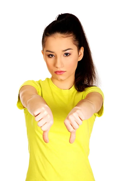 Mulher infeliz com polegares para baixo . — Fotografia de Stock