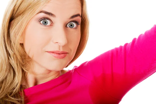 Woman sweating very badly — Stock Photo, Image