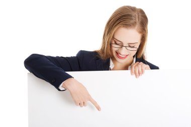 iş kadını gösteren boş tabela