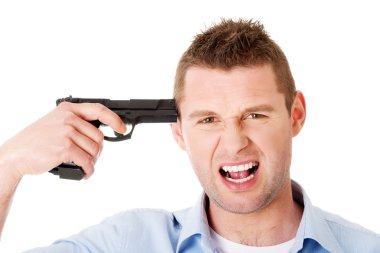 adam silahla intihar yapma.