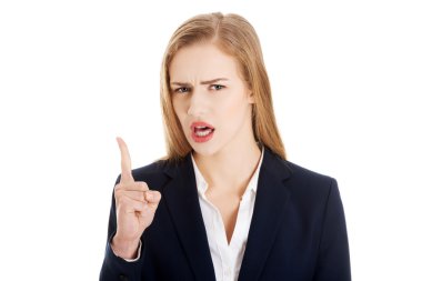 Kızgın işkadını konuşuyor