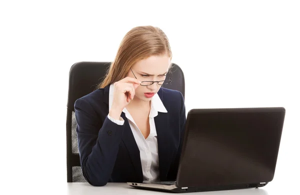 Mujer de negocios sorprendida — Foto de Stock