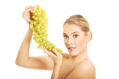 Çıplak kadın holding üzüm