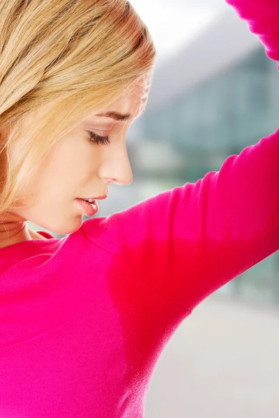 Woman having sweating problem — Stock Photo, Image