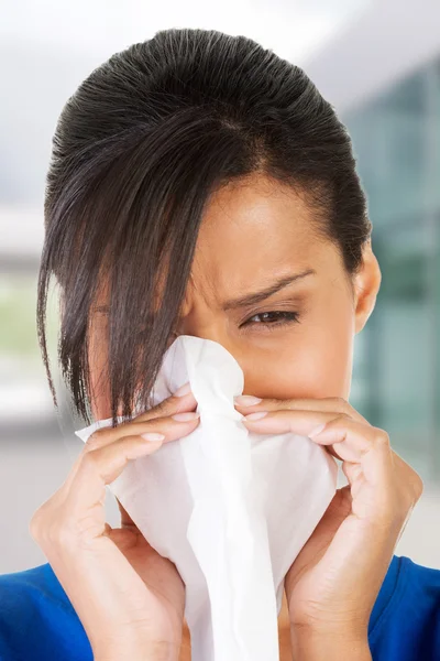 Woman with tissue. — Stock Photo, Image