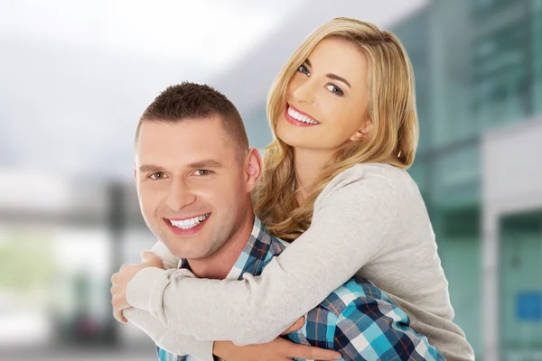 Portrait of happy couple — Stock Photo, Image