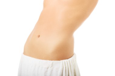 Kadının ince karnında