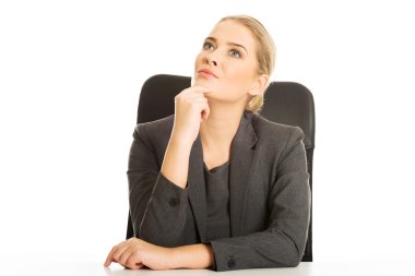 düşünceli işkadını