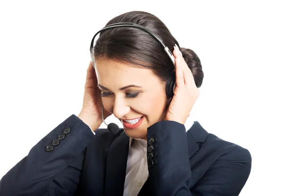 Portrait of call center woman talking to customer — Stock Photo, Image