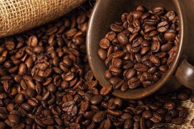 Kahve çekirdekleri.
