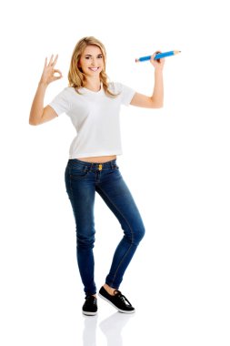 kadın kalemle yazma