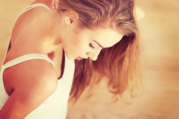 Beautiful caucasian woman in white lingerie. — Stock Photo, Image