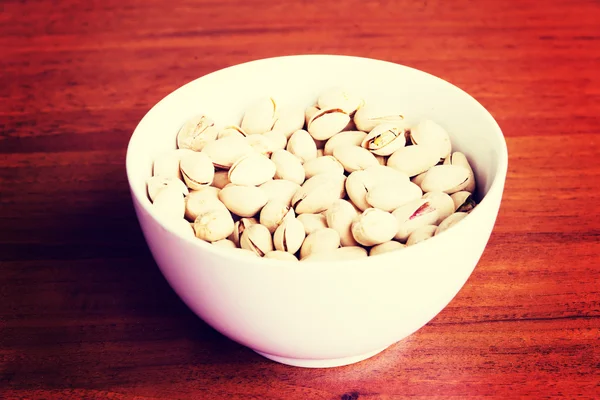 Pistachio in a bowl. — Stock Photo, Image