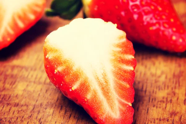 Close up on a fresh red strawberry. — Stock Photo, Image