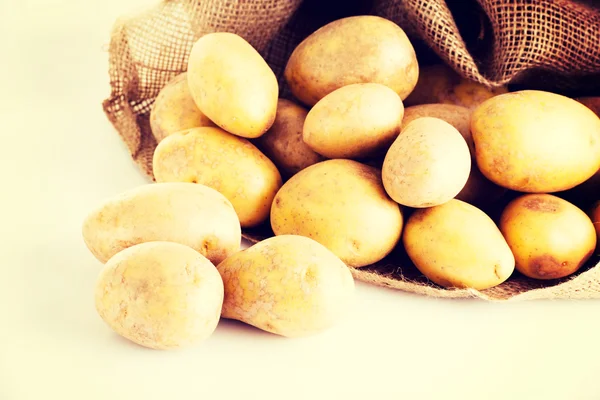 Fresh potatoes. — Stock Photo, Image