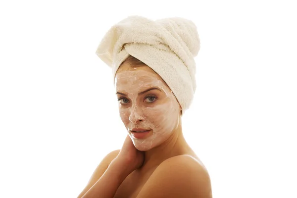 Mujer segura con crema facial — Foto de Stock
