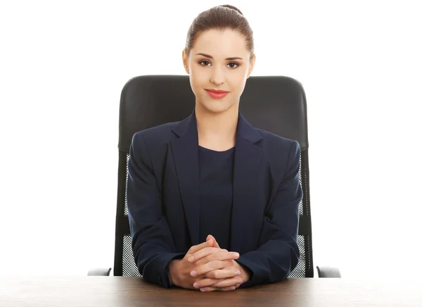 Retrato de una mujer de negocios elegante — Foto de Stock