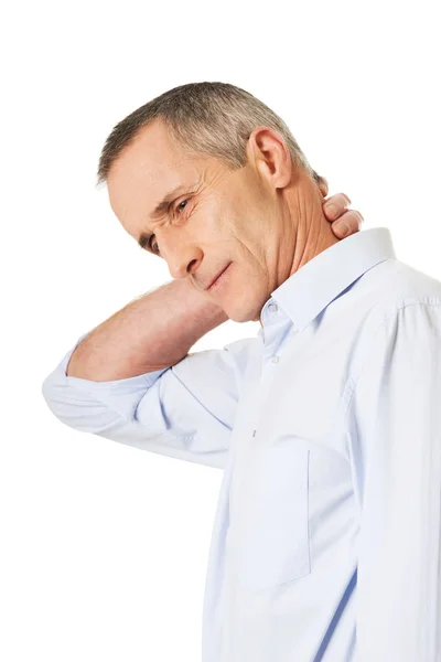 Dojrzały człowiek z bólem szyi — Zdjęcie stockowe