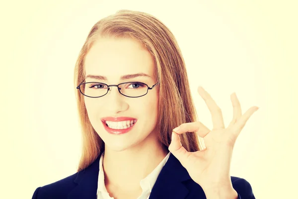 Beautiful business woman showing perfect sign. — Stock Photo, Image