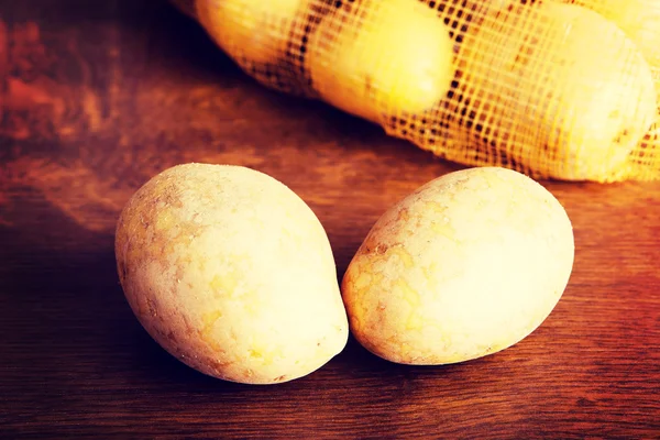 Fresh potatoes. — Stock Photo, Image