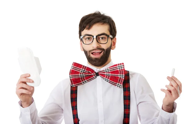 Man holding menstruation pad. — Stock Photo, Image